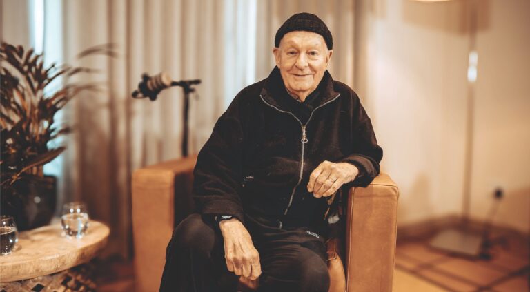 Pieter-Dirk Uys cropped